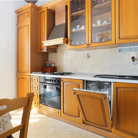 Apartments By The Sea Stanici, Omis - 1028 Tice 外观 照片