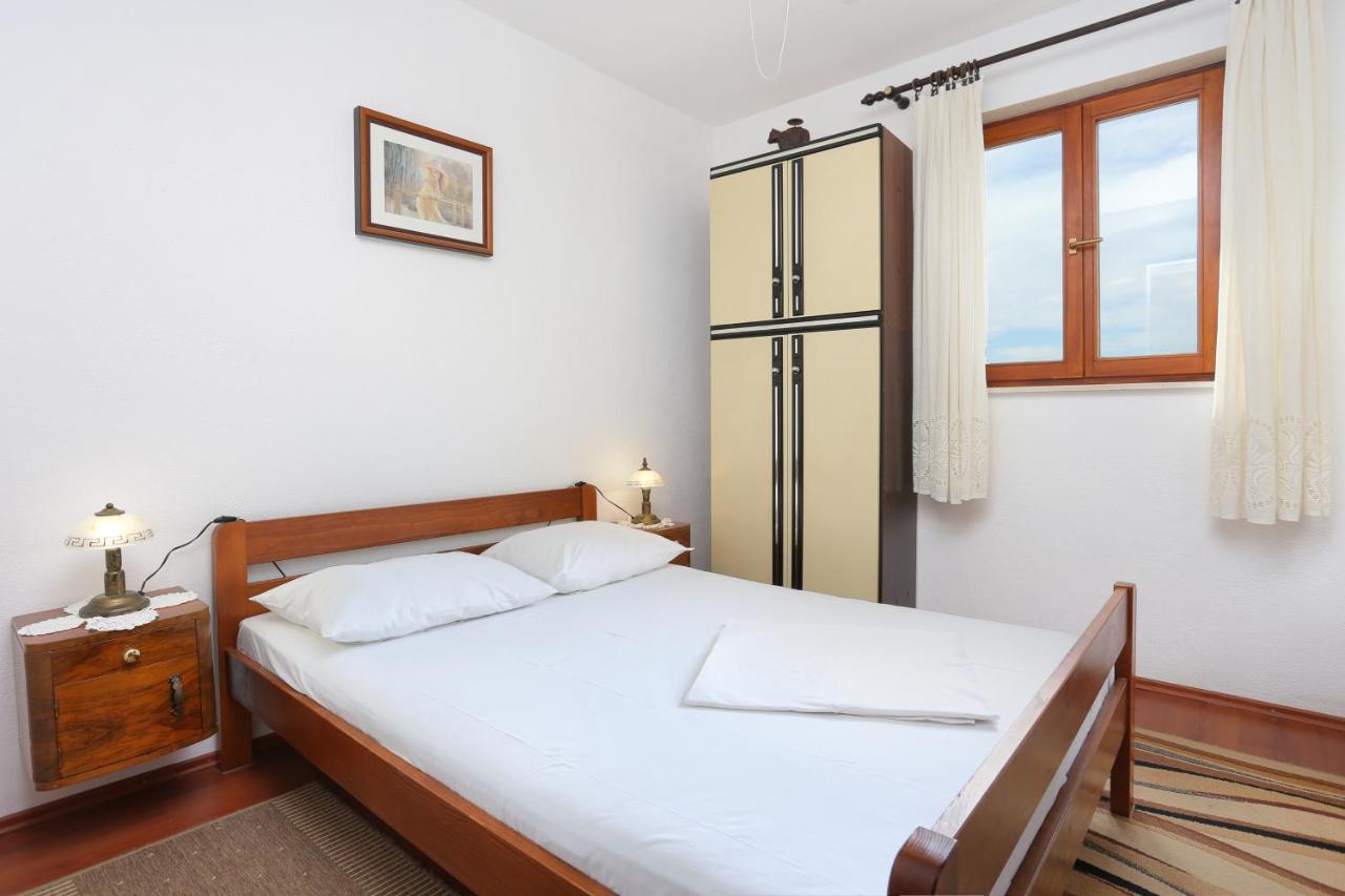Apartments By The Sea Stanici, Omis - 1028 Tice 外观 照片