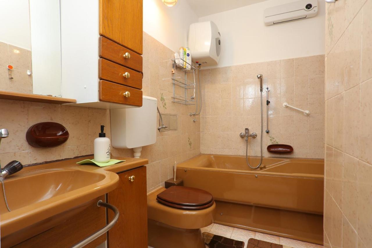 Apartments By The Sea Stanici, Omis - 1028 Tice 外观 照片